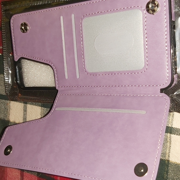 Samsung A51 phone case - Picture 2 of 4